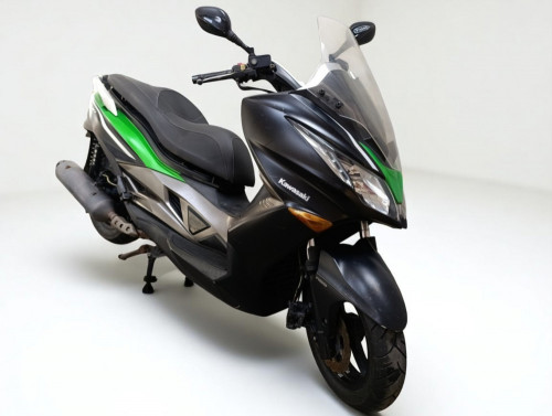 KAWASAKI J 300