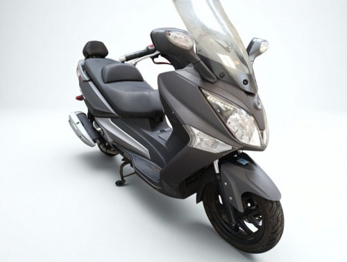 SYM GTS 125