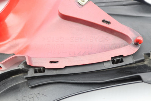 Coque arriere gauche SUZUKI 650 GLADIUS 2009 - 2015