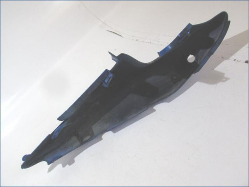 Cache carenage coque arriere gauche SUZUKI SV 650 S 1999-2002