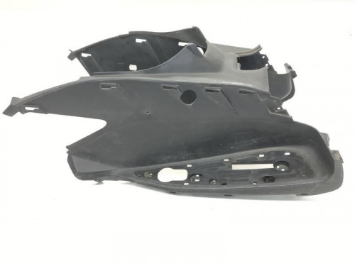Cache carenage centrale marche pieds plancher YAMAHA YPR 125 2010-2013 X-MAX