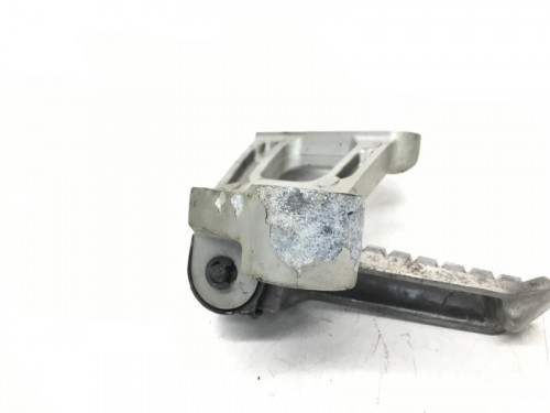 Platine et repose pieds arriere droit KAWASAKI ZZR 600 1993-1998