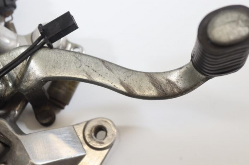 Platine avant droite YAMAHA 600 YZF R THUNDERCAT 1996 - 2004