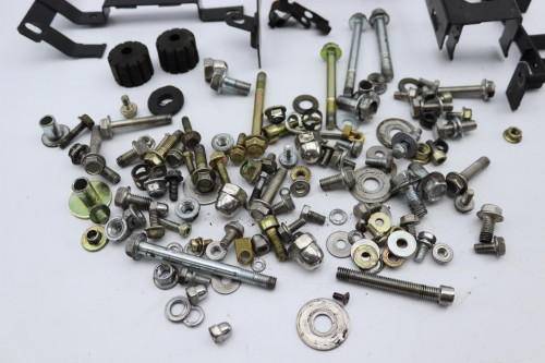 Kit visserie MASH 400 FIVE HUNDRED 2015 - 2015