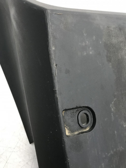Cache carenage centrale sabot SUZUKI UH 125 2014-2020 BURGMAN