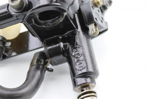 Maitre cylindre frein avant TRIUMPH 900 SPEED TRIPLE 1997 - 1998