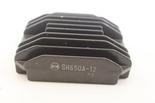 Regulateur charge batterie YAMAHA 125 YZF R 2008 - 2013