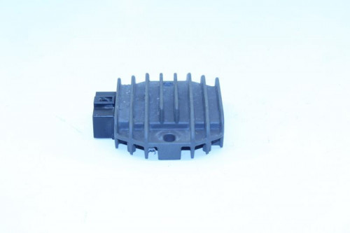 Regulateur charge batterie YAMAHA 125 XMAX 2010 - 2012