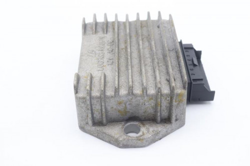 Regulateur charge batterie PIAGGIO 50 TYPHOON 2010 - 2016