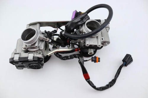 Rampe d'injection APRILIA 750 SHIVER 2007 - 2016