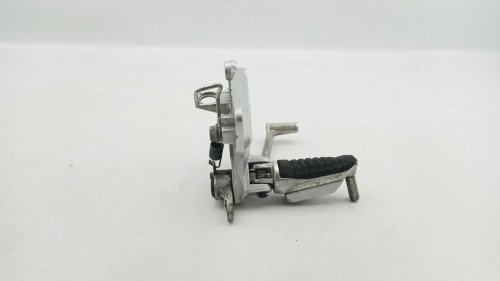 Platine avant droite SUZUKI 1300 GSX BKING 2007 - 2011
