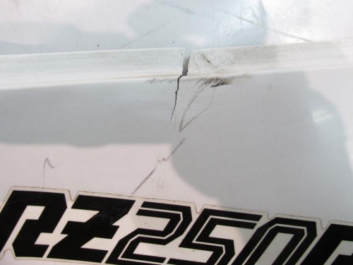 Carenage arriere droit YAMAHA RZ 250 R 1983 29 L