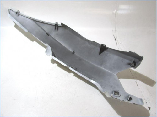 Cache carenage coque arriere gauche DAELIM S2 SQ 125 2006-2008 CARBU