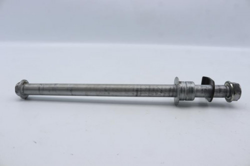 Axe de roue arriere HONDA 500 CBF 2004 - 2007
