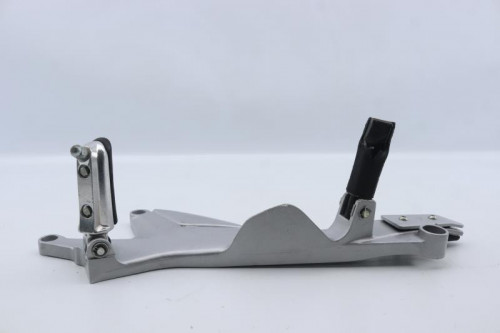 Platine avant gauche HONDA 500 CBF 2004 - 2007