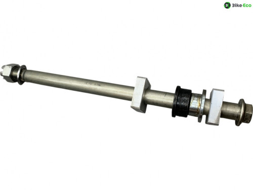 Axe de roue arriere KAWASAKI Z 900 2020-2022 A2