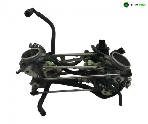 Rampe d'injection SUZUKI DL 650 2007-2011 V-STROM