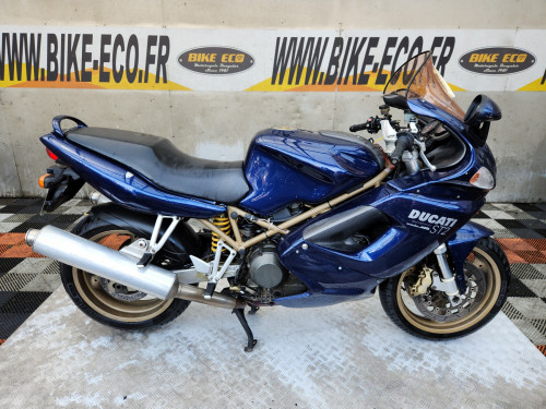 DUCATI ST2 944