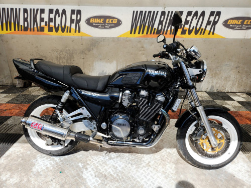 YAMAHA 1200 XJR