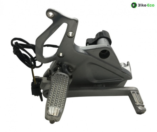 Platine avant droite BMW F 800 R 2012-2014