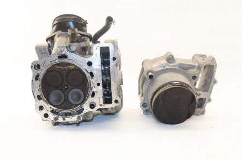 Culasse avant SUZUKI 1000 SV 2006 - 2007