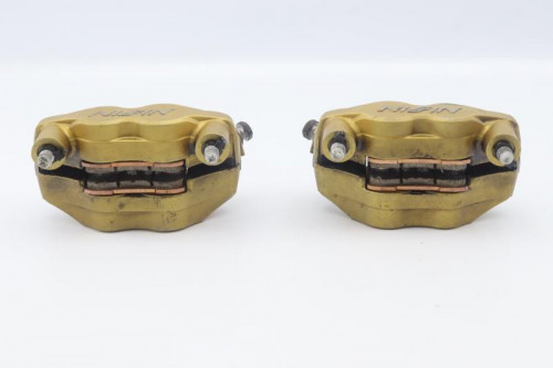 Etrier de frein avant TRIUMPH 1050 SPEED TRIPLE 2005 - 2010