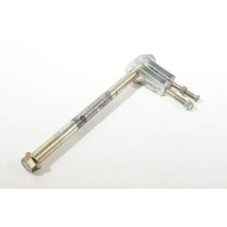 Axe de roue arriere YAMAHA YBR 125 2005 - 2006