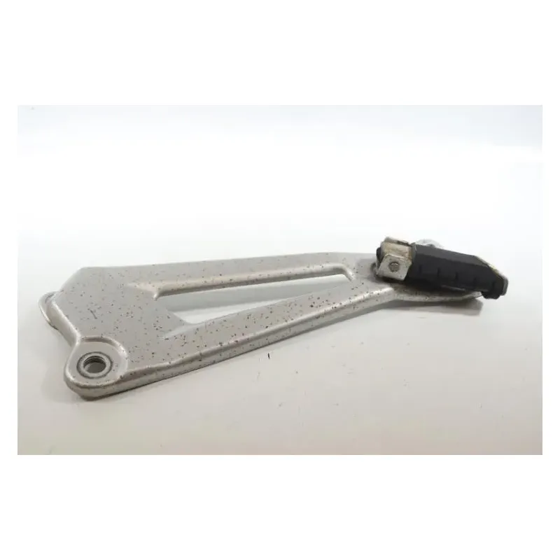 Platine arriere droite YAMAHA YBR 125 2005 - 2006