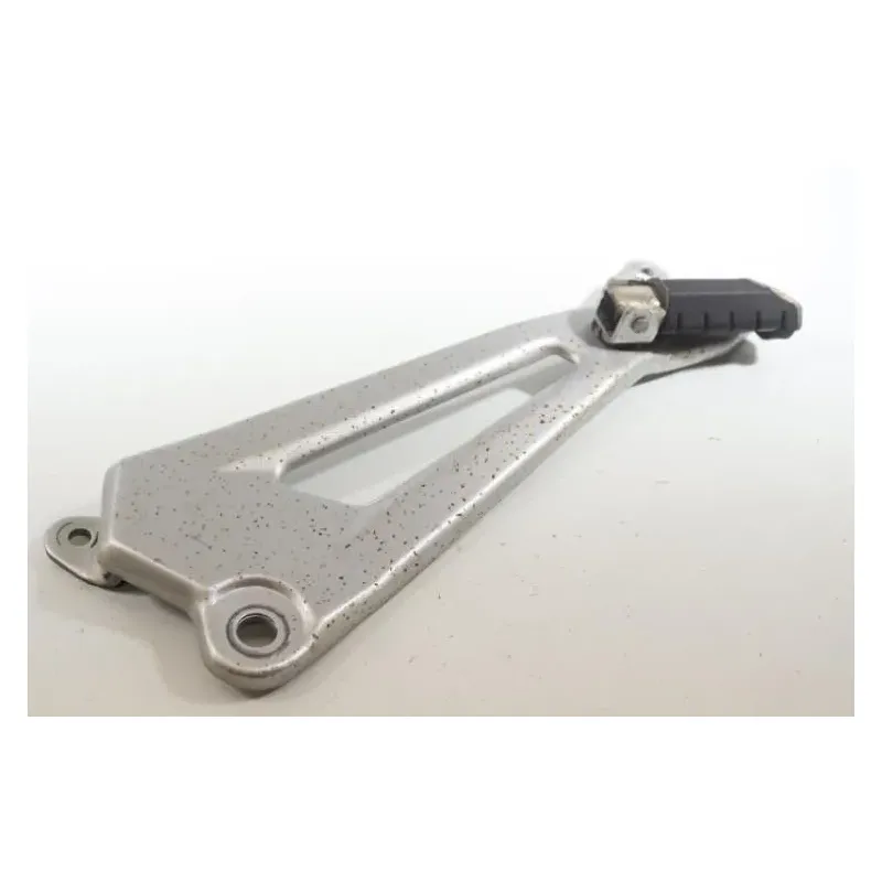 Platine arriere droite YAMAHA YBR 125 2005 - 2006