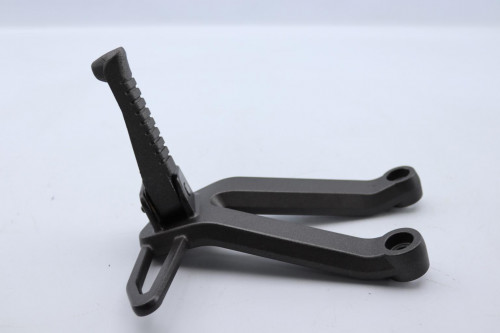 Repose pieds arriere gauche KYMCO 125 QUANNON 2007 - 2012