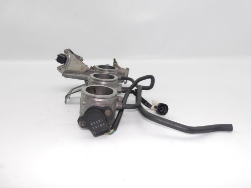 Rampe d'injection TRIUMPH 1050 TIGER 2007 - 2012