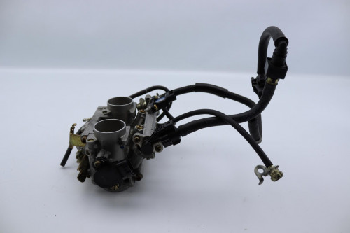 Rampe d'injection YAMAHA 900 TDM 2002 - 2005