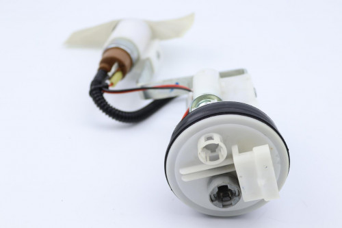 Pompe a essence PIAGGIO 300 MP3 YOURBAN 2011 - 2016