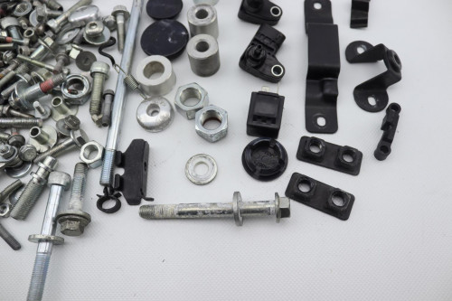 Kit visserie ROYAL ENFIELD 650 CONTINENTAL GT 2019 - 2023