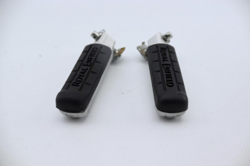 Repose pieds arriere droit ROYAL ENFIELD 650 CONTINENTAL GT 2019 - 2023