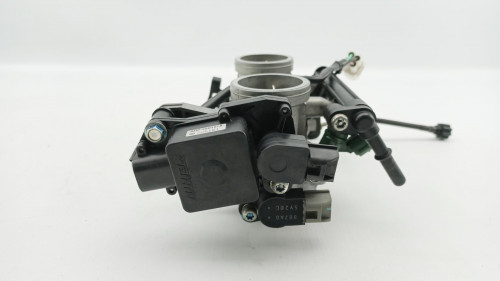 Rampe d'injection KAWASAKI 650 ER6 F 2012 - 2016