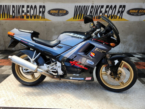 HONDA CBR 250 R