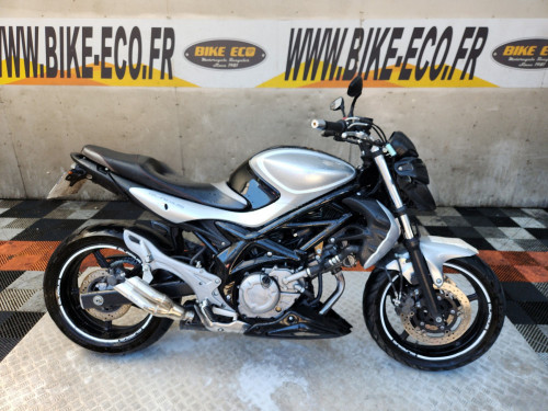 SUZUKI SFV 650 GLADIUS