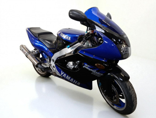 YAMAHA YZF R 1000 THUNDERACE