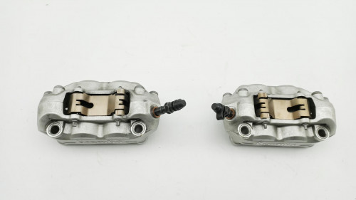 Etrier de frein avant HUSQVARNA 900 NUDA R 2011 - 2013