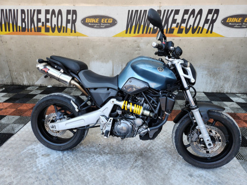YAMAHA MT-03
