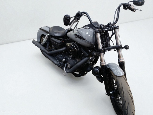 HARLEY DAVIDSON STREET BOB 1584