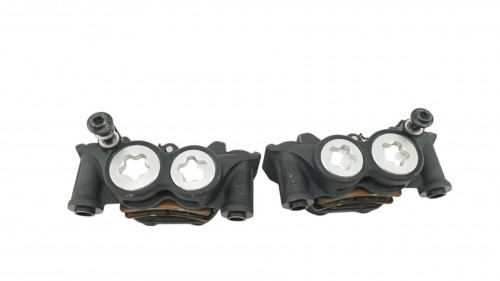 Etrier de frein avant YAMAHA R7 700 2021 - 2025