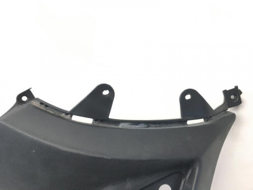 Cache carenage sous selle gauche PEUGEOT KISBEE 50 2018-2020 2 T