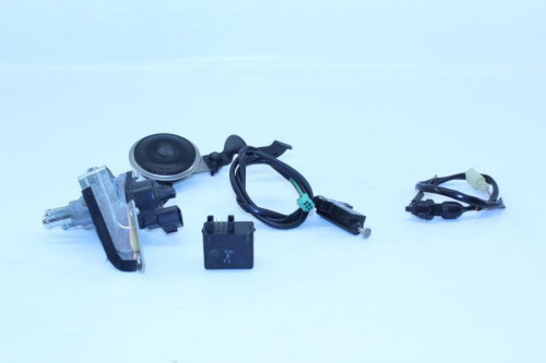 Relais boitier electrique SUZUKI 650 SV N 2003 - 2009