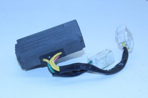 Regulateur charge batterie PIAGGIO 300 MP3 IE LT 2008 - 2014