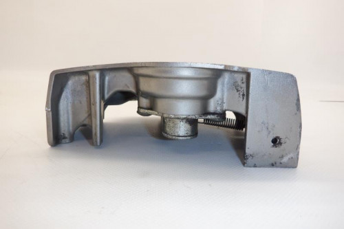 Carter pignon de sortie de boite SUZUKI 500 GSE 1996 - 2000