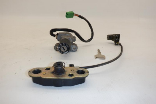 Jeu de serrure contacteur a cle SUZUKI 500 GSE 1996 - 2000