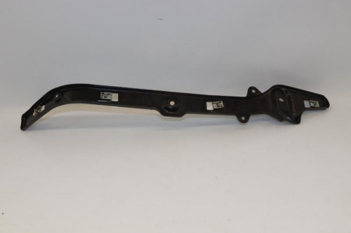 Support marche pied gauche PIAGGIO 125 X EVO 2016 - 2017