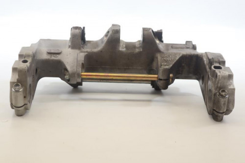 Support moteur HONDA 900 CBR RR 2000 - 2001